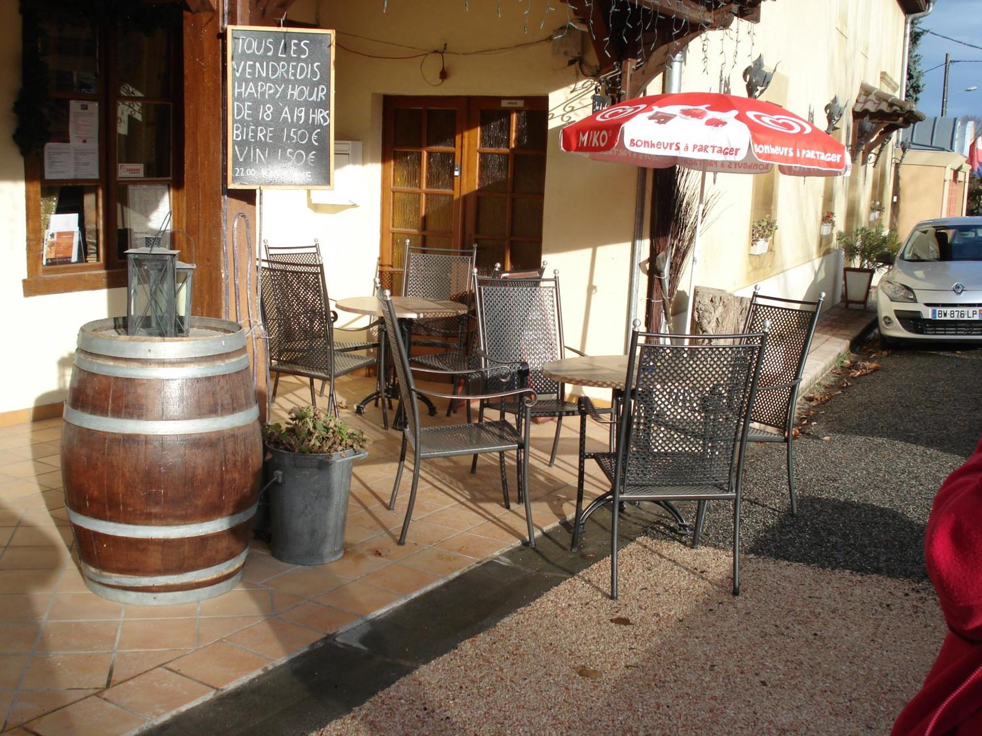 莱勒兹城堡酒店 Saint-Blancard 外观 照片